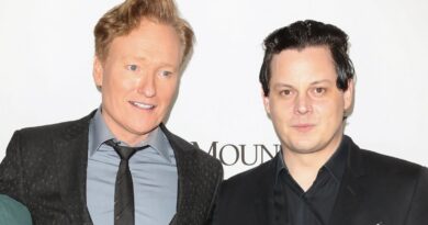 Look for Conan, Jack White Play ‘We’re Going to Be Buddies’ at Newport Folks Pageant